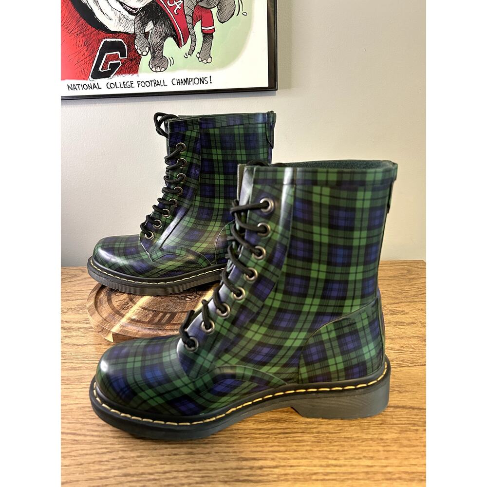 Dr Martens Blue Green Tartan Drench Rain Boots size 7/EU 38 - Picture 2 of 6
